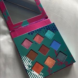 💙Hank & Henry Living in Color Palette